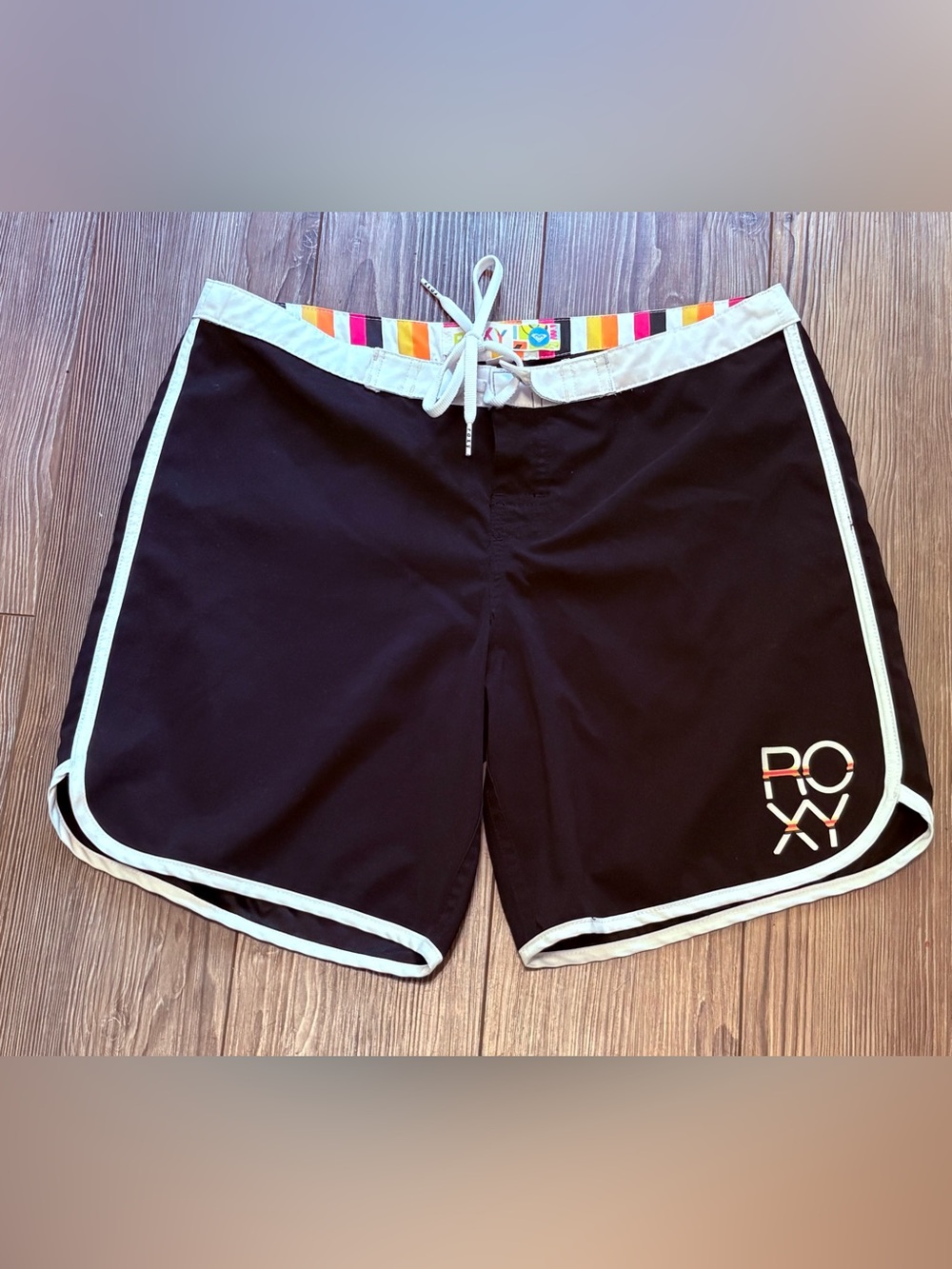 Vtg Roxy Boardshorts Black Retro Striped Contrast Piping Y2K Swim Shorts Size 7